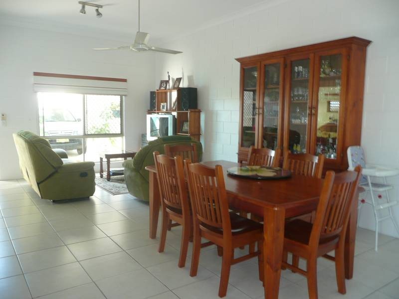 2/ 5 Lotus Lane, Bowen QLD 4805
