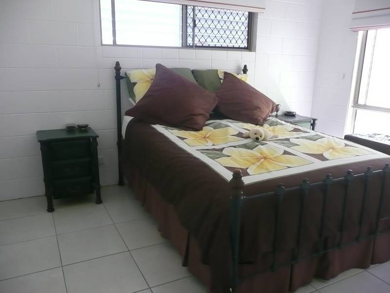 2/ 5 Lotus Lane, Bowen QLD 4805