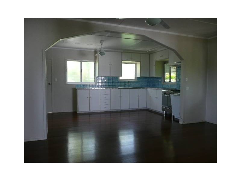 7a Philip Street, Bowen QLD 4805