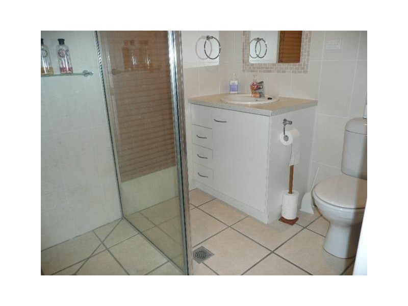 1/87a Horseshoe Bay Road, Bowen QLD 4805