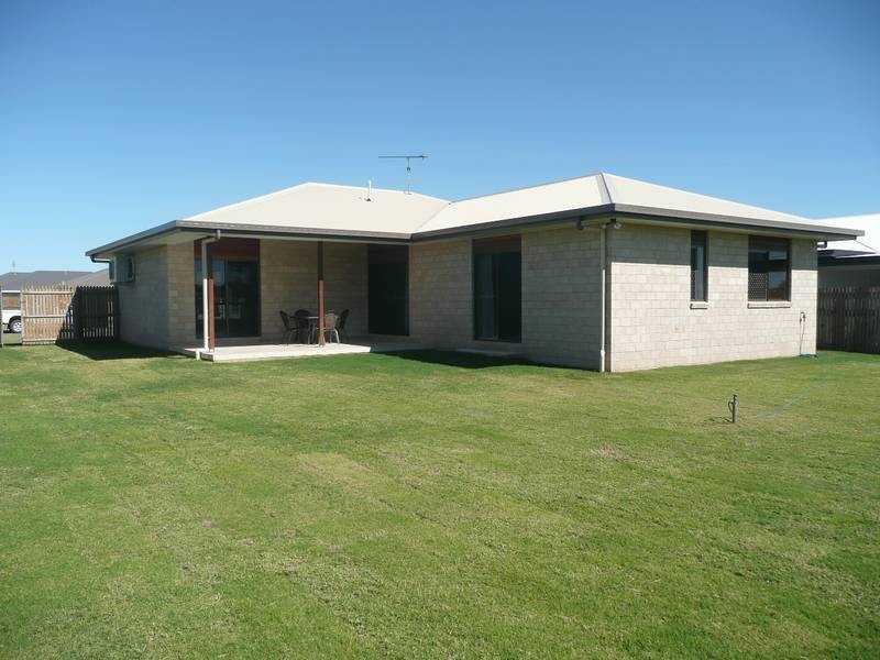 18 Lucinda Place, Bowen QLD 4805