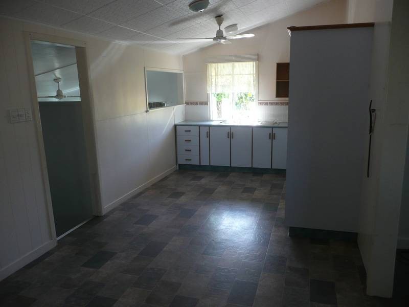 7 Gilbert Street, Bowen QLD 4805