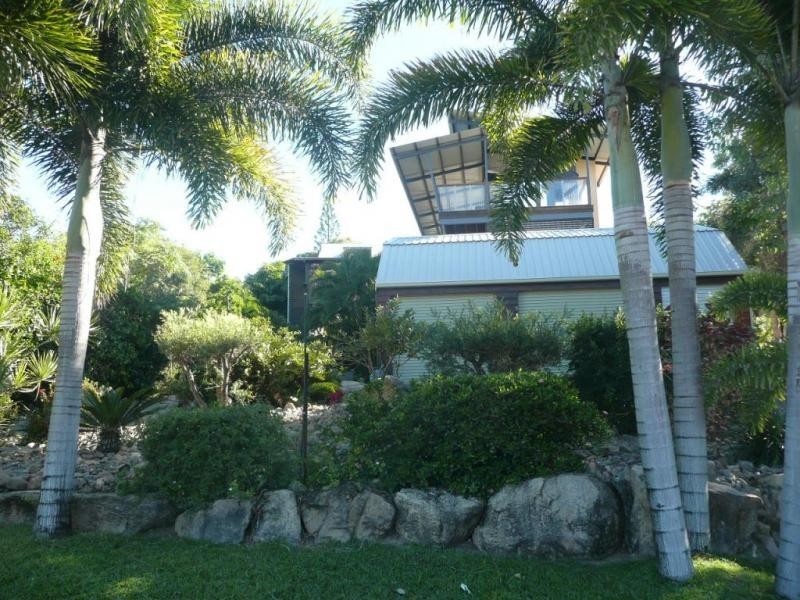 11 Banyan Drive, Bowen QLD 4805