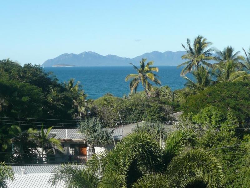 11 Banyan Drive, Bowen QLD 4805