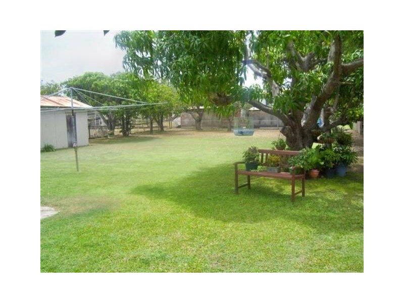 86 Dalrymple Street, Bowen QLD 4805