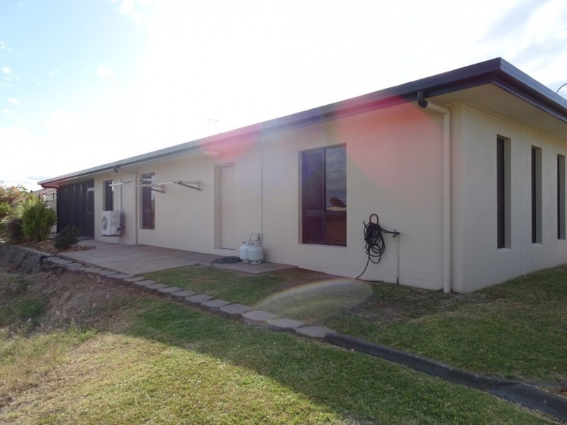 25 Catalina Court, Bowen QLD 4805