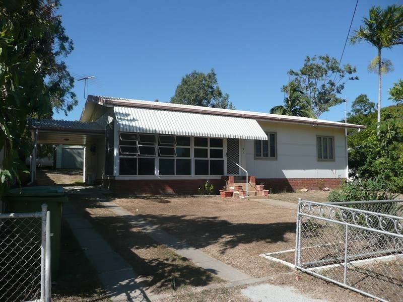 9 Livingstone Street, Bowen QLD 4805