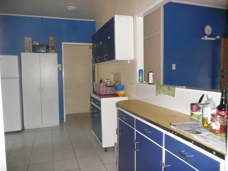 9 Livingstone Street, Bowen QLD 4805