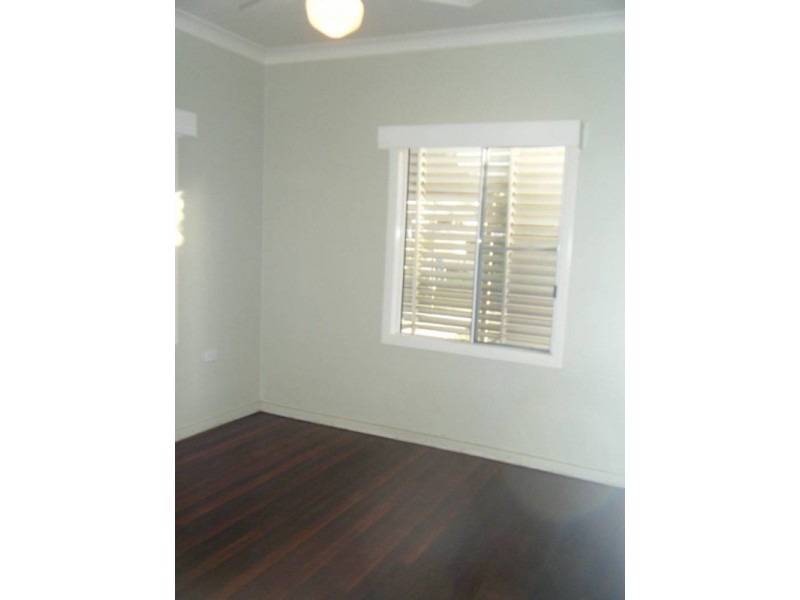 137 Herbert Street, Bowen QLD 4805