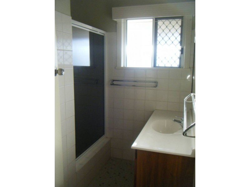 137 Herbert Street, Bowen QLD 4805