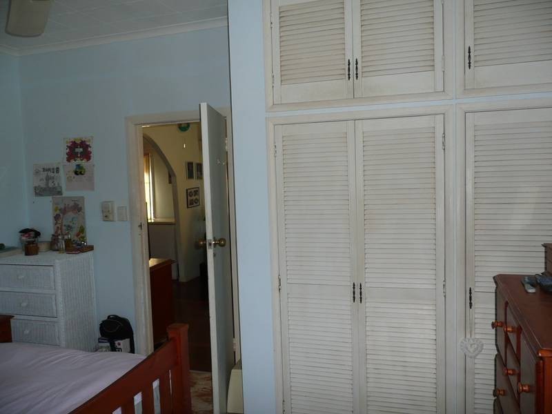 33 Gloucester Street, Bowen QLD 4805