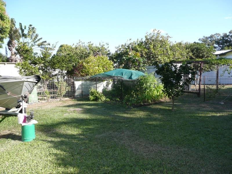33 Gloucester Street, Bowen QLD 4805