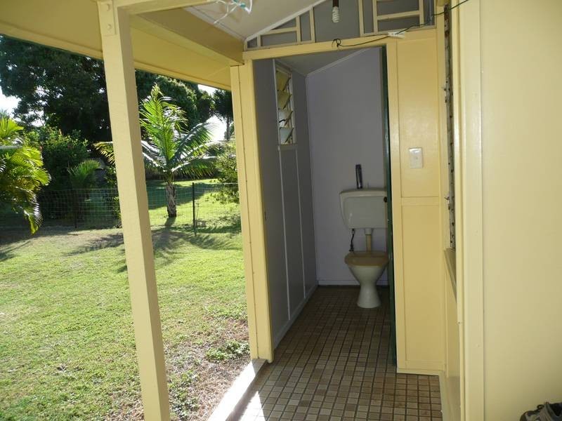 33 Gloucester Street, Bowen QLD 4805