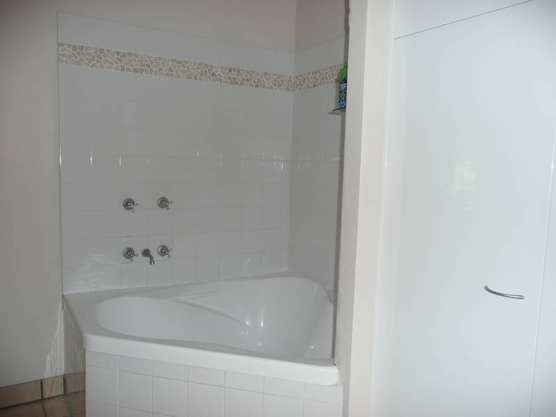 11 Kirkpatrick Court, Bowen QLD 4805