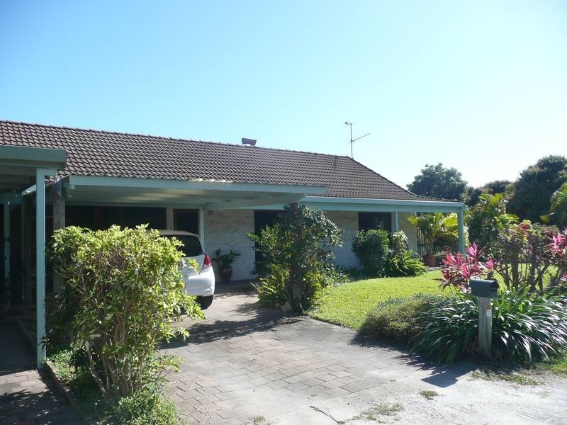 1/ 18 Marshall Street, Bowen QLD 4805