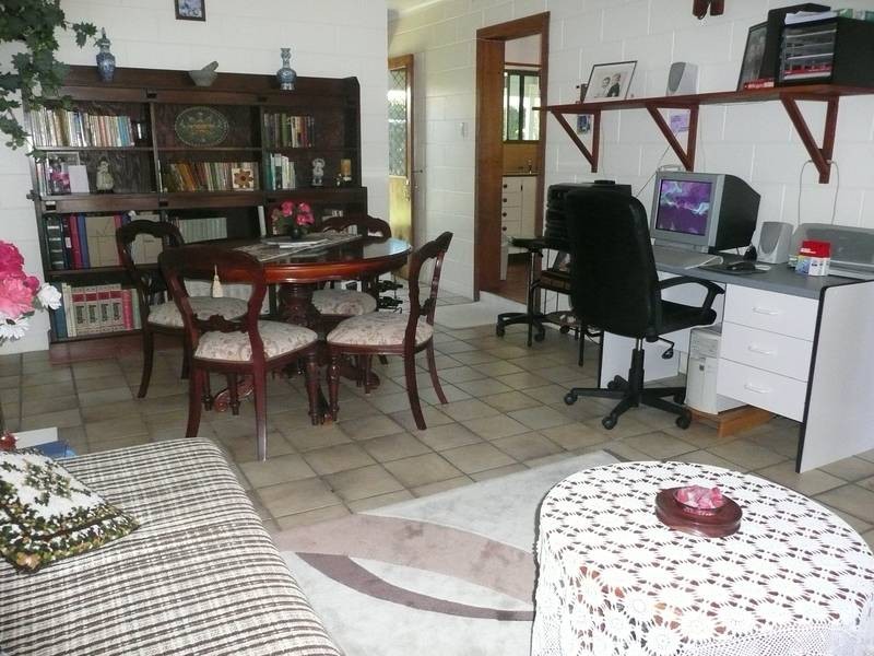 1/ 18 Marshall Street, Bowen QLD 4805