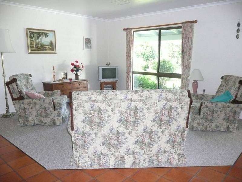 1/ 18 Marshall Street, Bowen QLD 4805