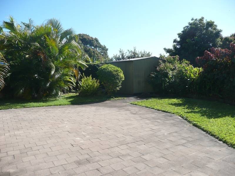 1/ 18 Marshall Street, Bowen QLD 4805