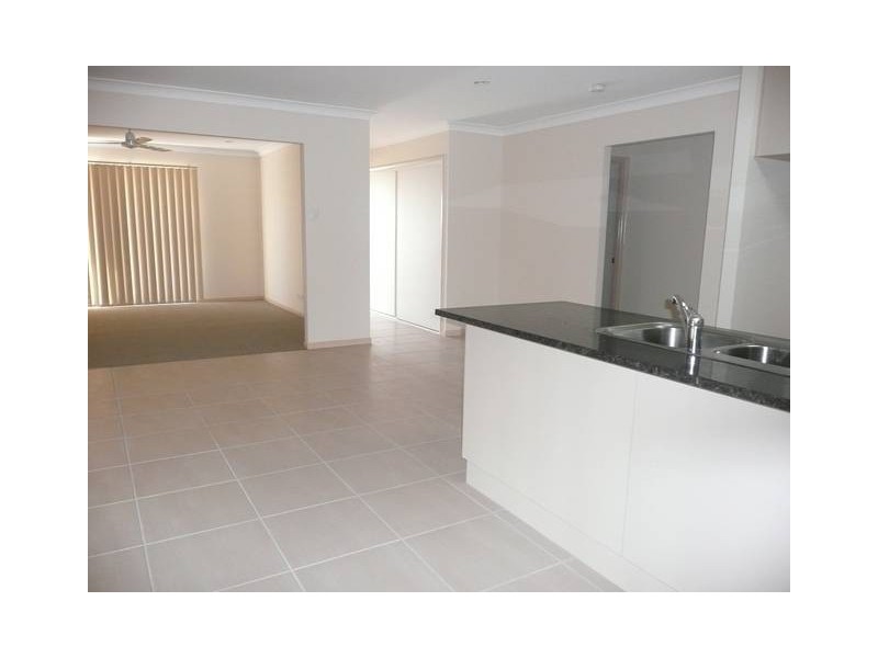 90 Ocean View Drive, Bowen QLD 4805