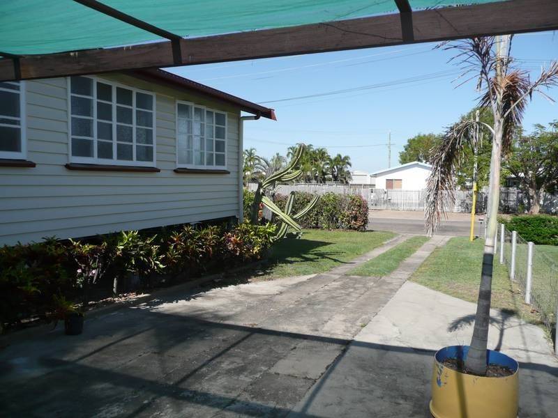 6 Gloucester Street, Bowen QLD 4805