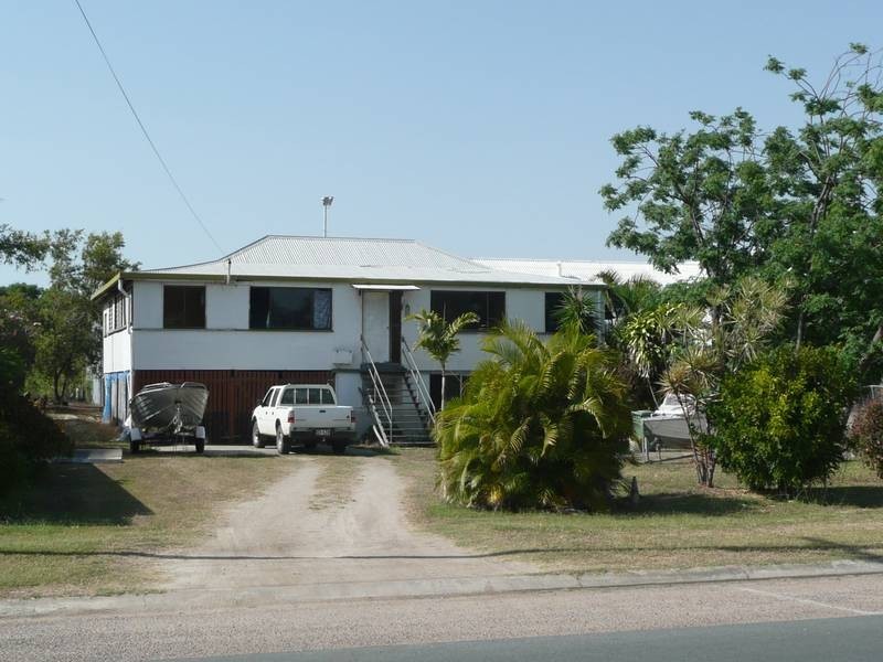 9 Powell Street, Bowen QLD 4805