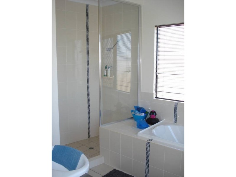 10 Sunshine Court, Bowen QLD 4805