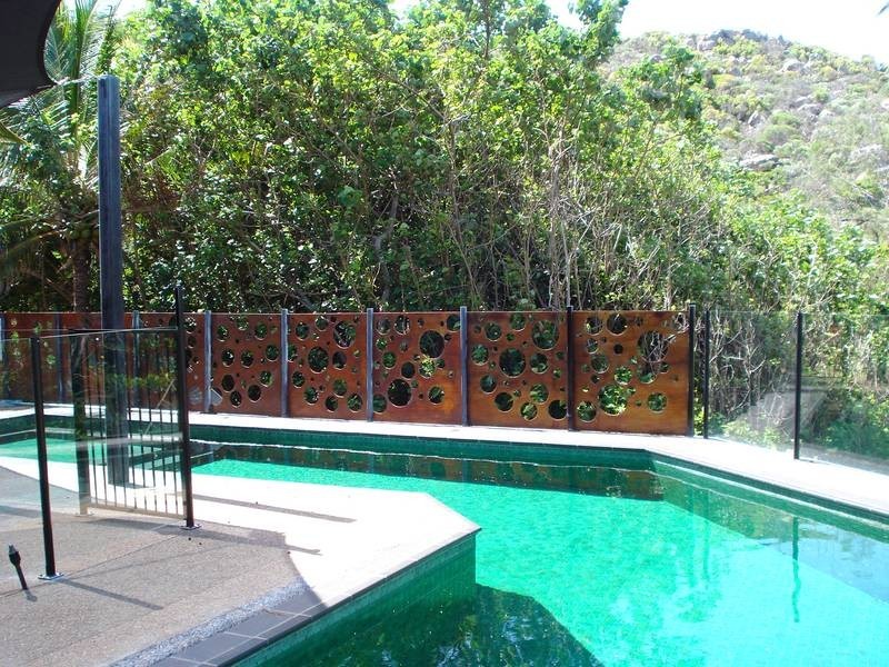 4/8 Pandanus Street, Bowen QLD 4805