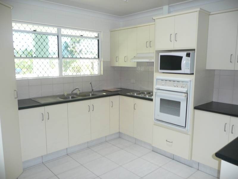 48 West Lane, Bowen QLD 4805