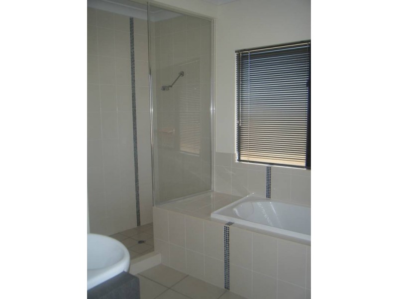 10 Sunshine Court, Bowen QLD 4805