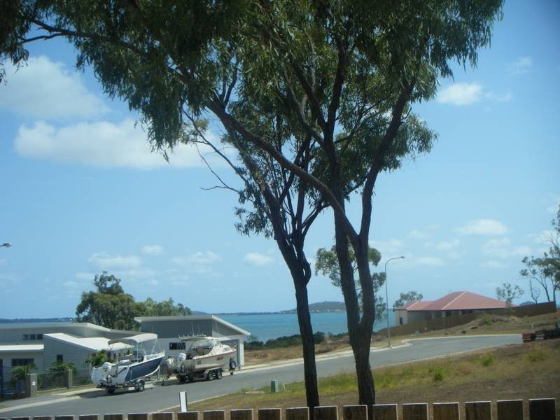 10 Sunshine Court, Bowen QLD 4805