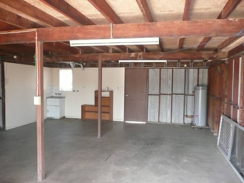 11 Miller Street, Collinsville QLD 4804