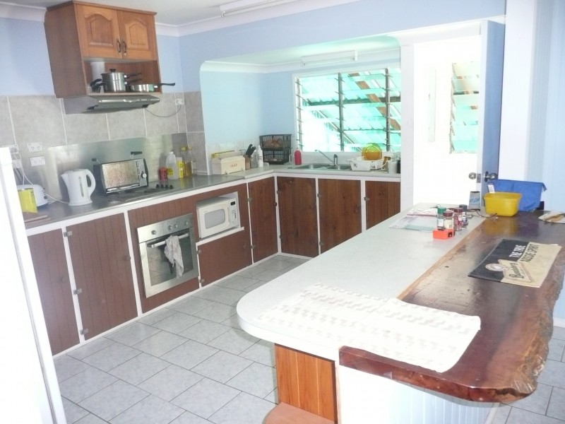 76 Powell Street, Bowen QLD 4805