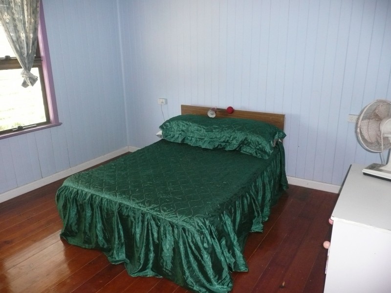 76 Powell Street, Bowen QLD 4805