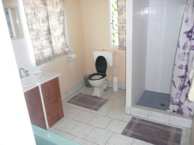 76 Powell Street, Bowen QLD 4805