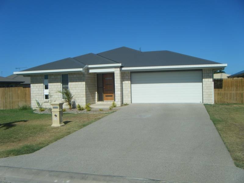 15 Lucinda Place, Bowen QLD 4805