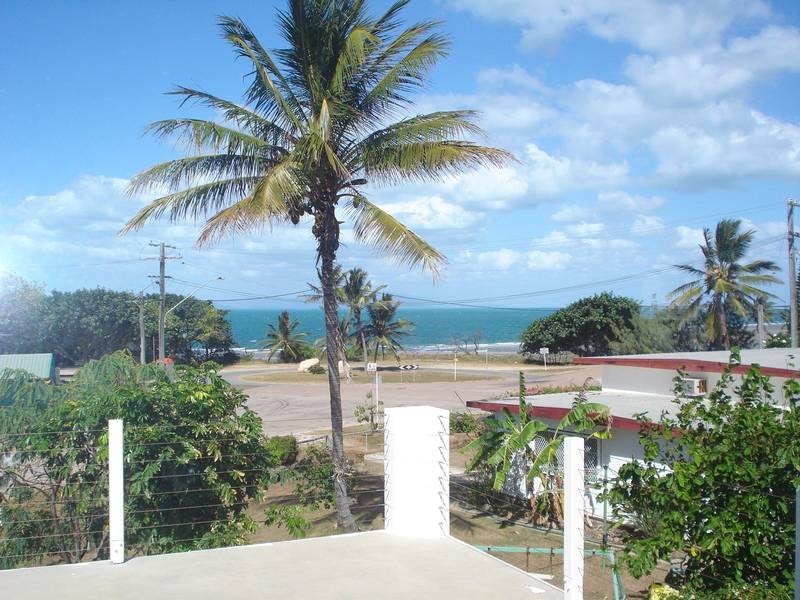 3 Banyan Drive, Bowen QLD 4805