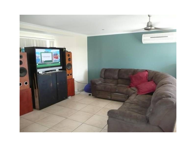 4 Allan Place, Bowen QLD 4805