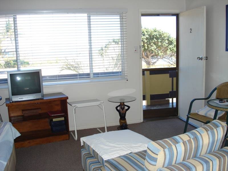 2/23 Bluewater Parade, Bowen QLD 4805