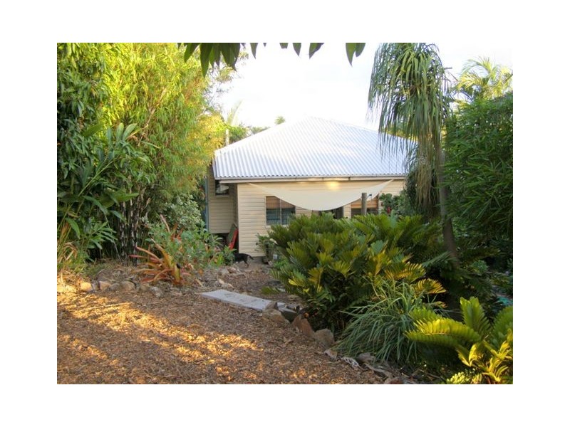 9 Philip Street, Bowen QLD 4805