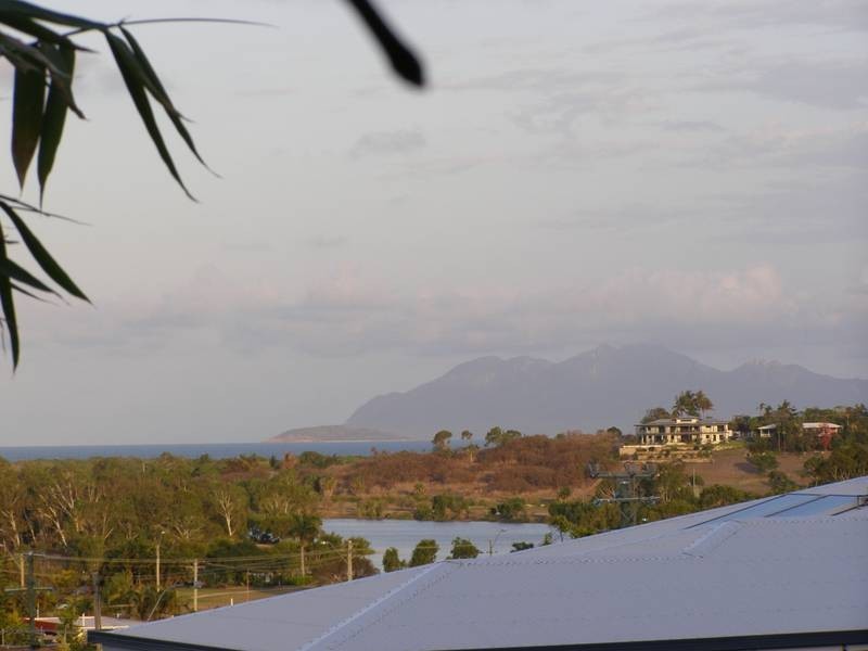 9 Philip Street, Bowen QLD 4805