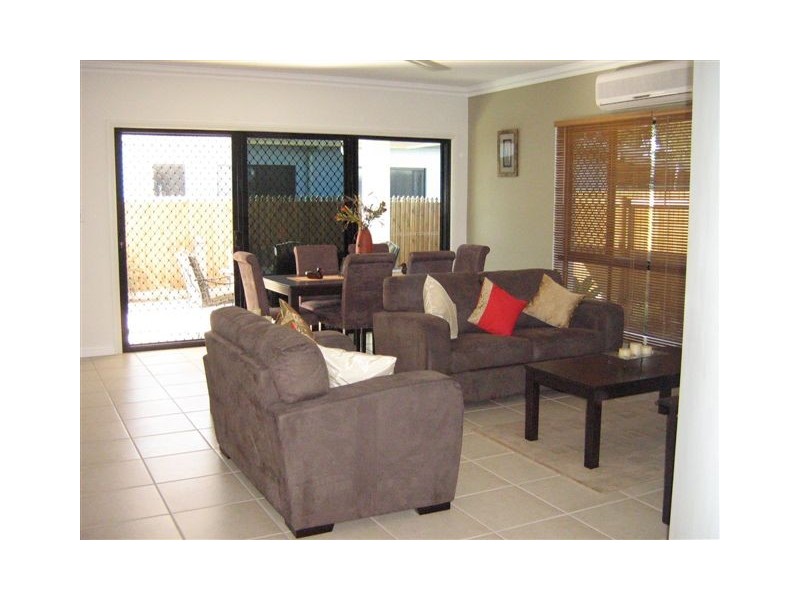 3/90 Mt Nutt Road, Bowen QLD 4805