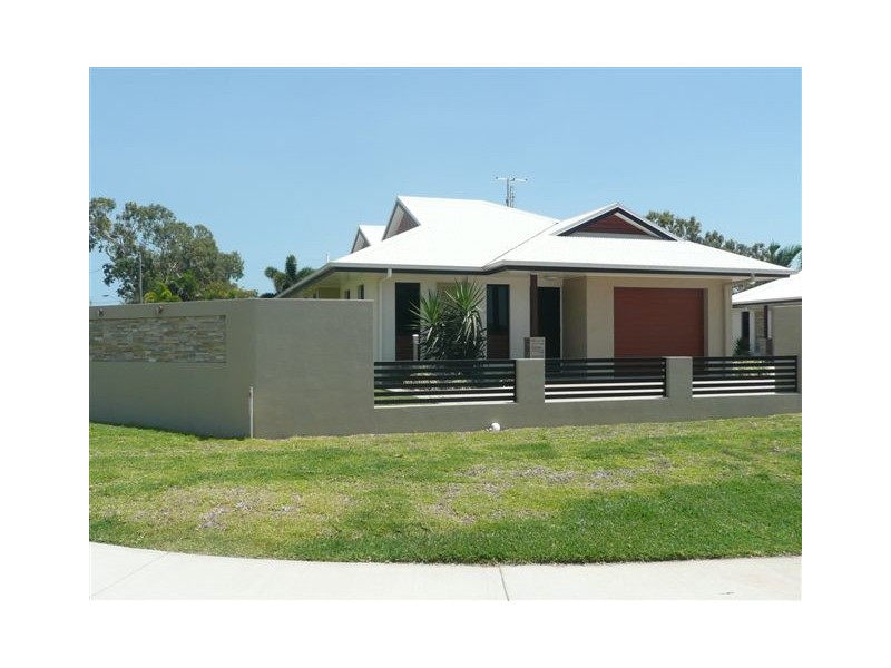 3/90 Mt Nutt Road, Bowen QLD 4805