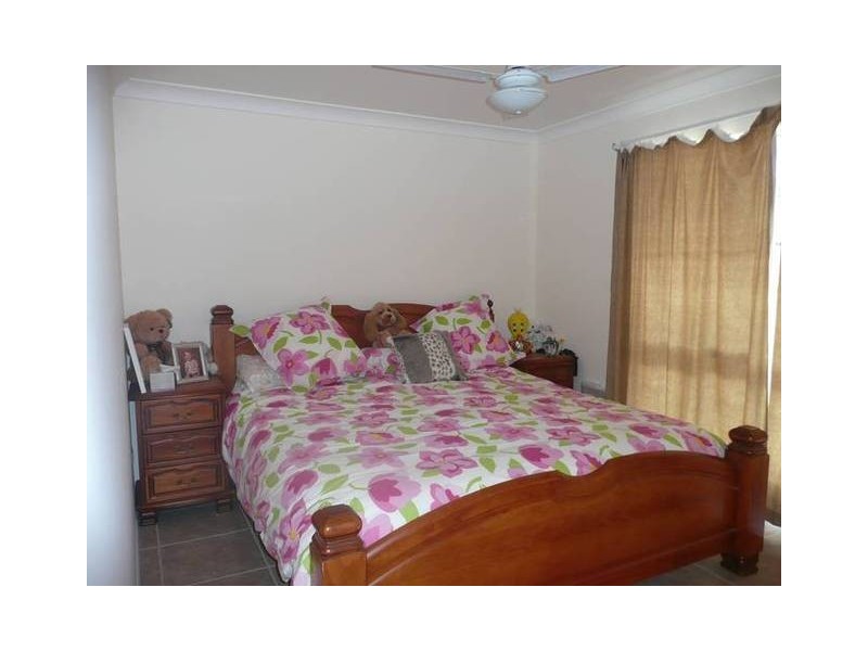 47 Whyte Ave, Brisk Bay QLD 4805