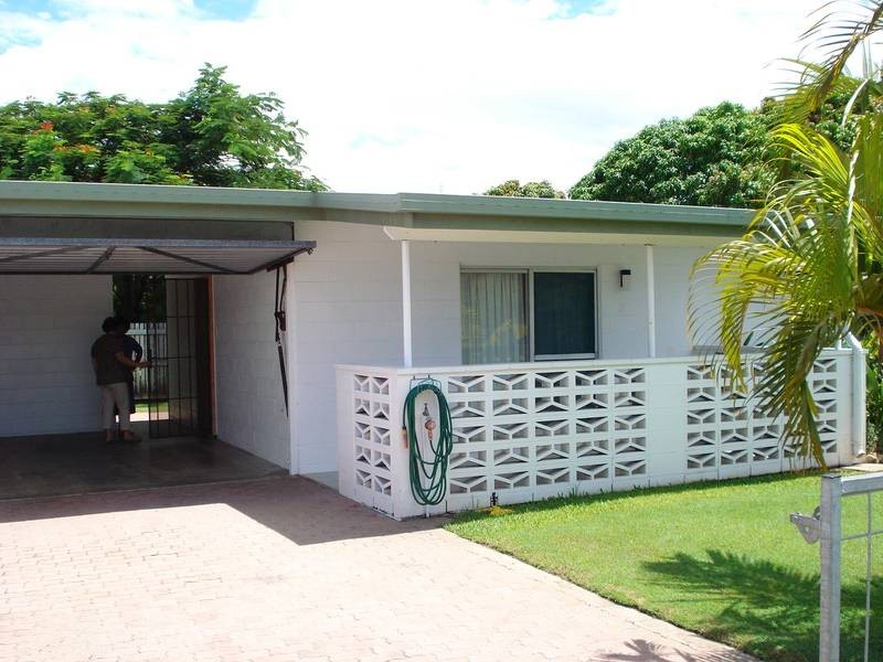 2/91 Horseshoe Bay Road, Bowen QLD 4805