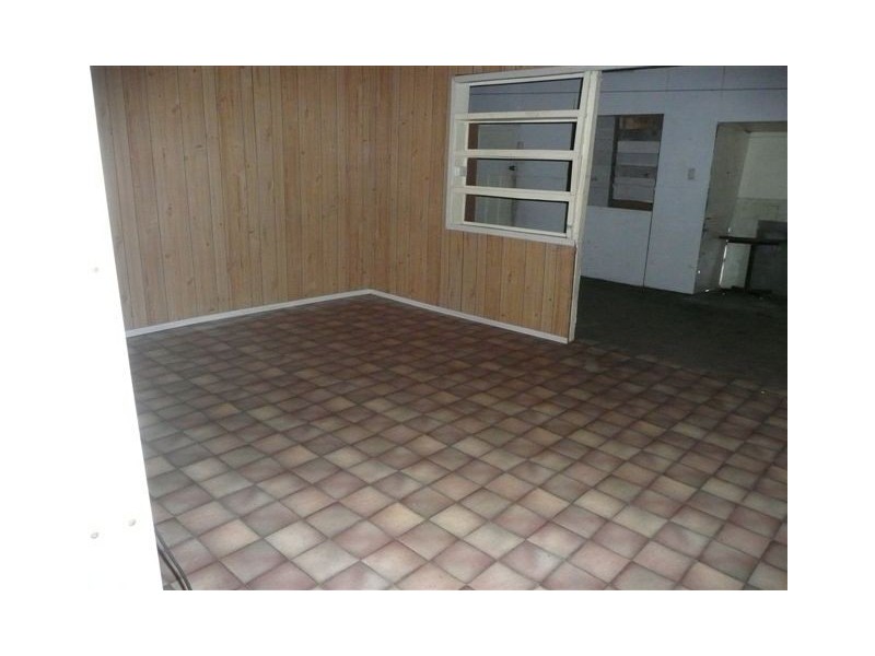 37-39 Pelican Street, Collinsville QLD 4804