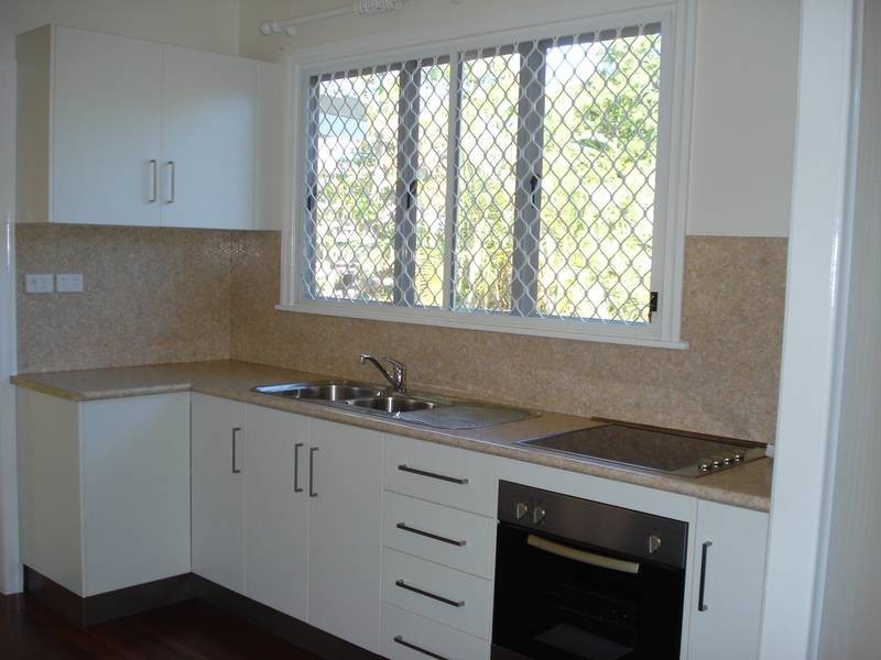 101 Powell Street, Bowen QLD 4805