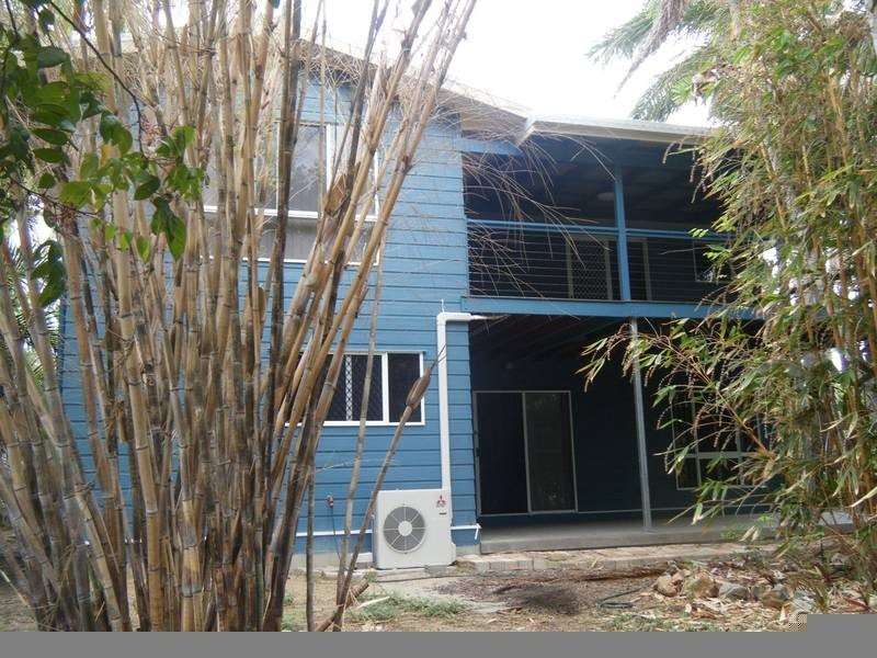 11 Russell Street, Bowen QLD 4805