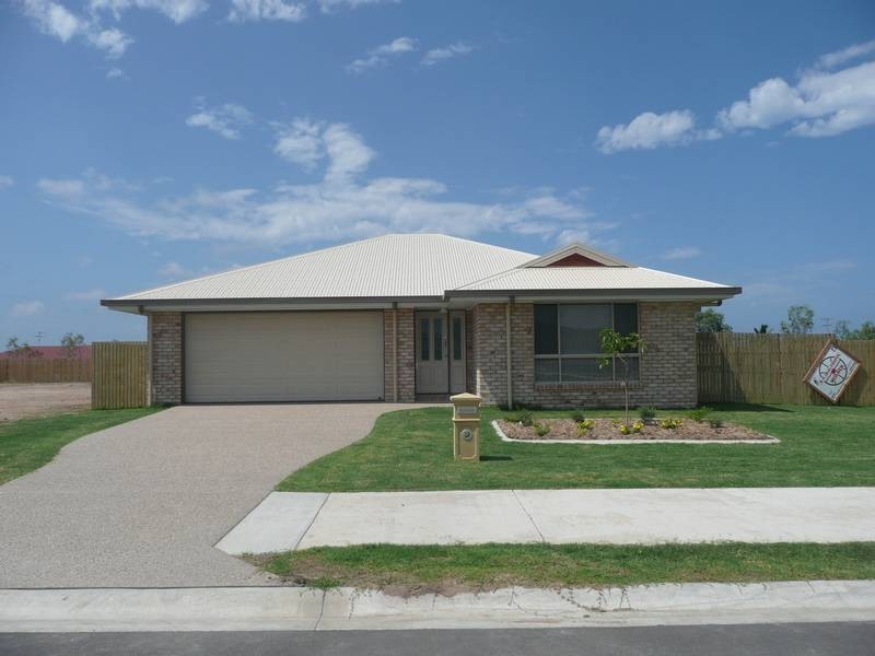 8 Banks Drive, Bowen QLD 4805