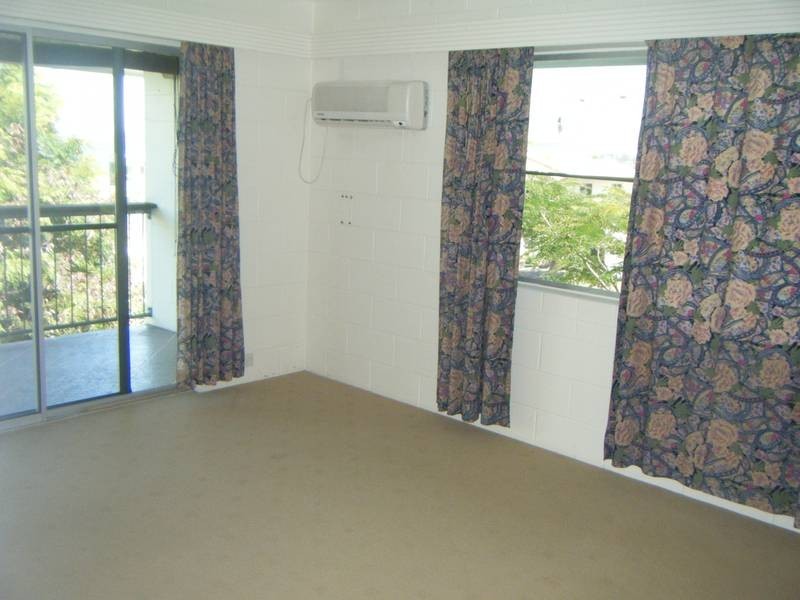 19 Elphinstone Street, Bowen QLD 4805