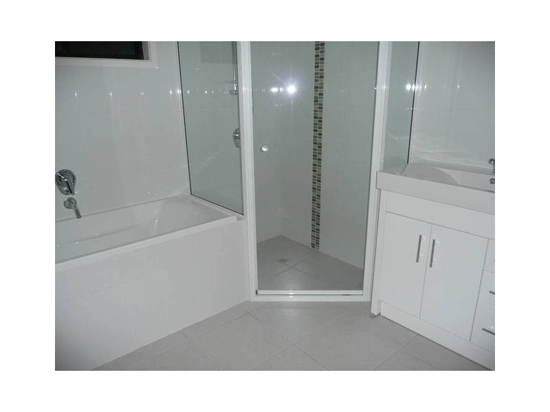 2/8 Gilbert Street, Bowen QLD 4805